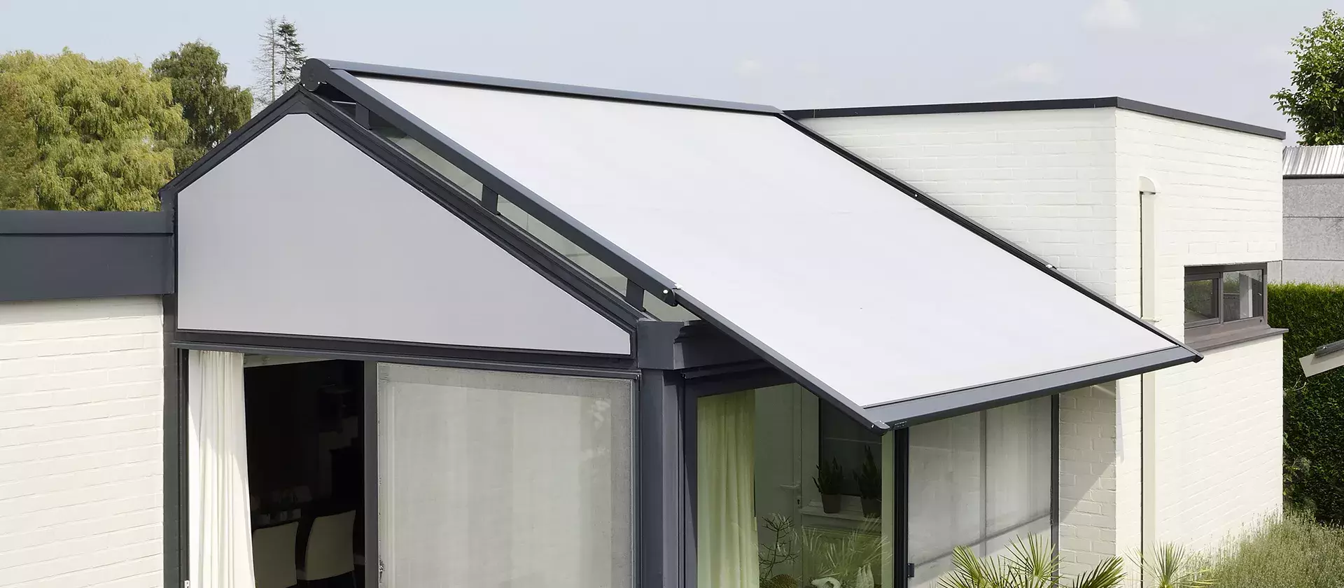 Brustor B126 protection solaire veranda