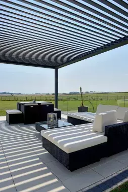 Brustor B200 XL Pergola bioclimática 