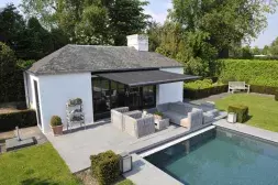 Brustor tenda da sole a bracci