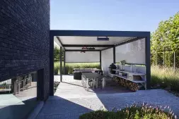 Brustor B200 pergola bioclimatica alluminio