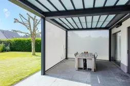 Brustor B300 pergola con tetto pieghevole