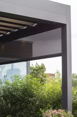 Brustor B300 pergola met doek