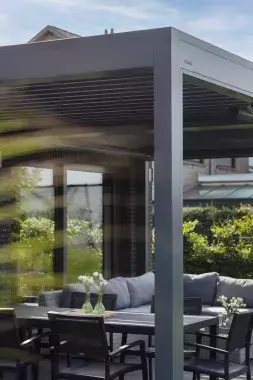 Brustor B200 XL aluminium terrasoverkapping