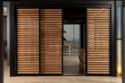 Brustor schuifwanden voor terrasoverkapping