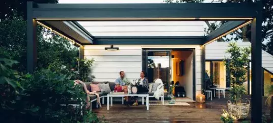 Brustor B300 pergola met doekdak