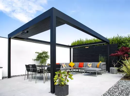 Brustor B600 couvre terrasse 